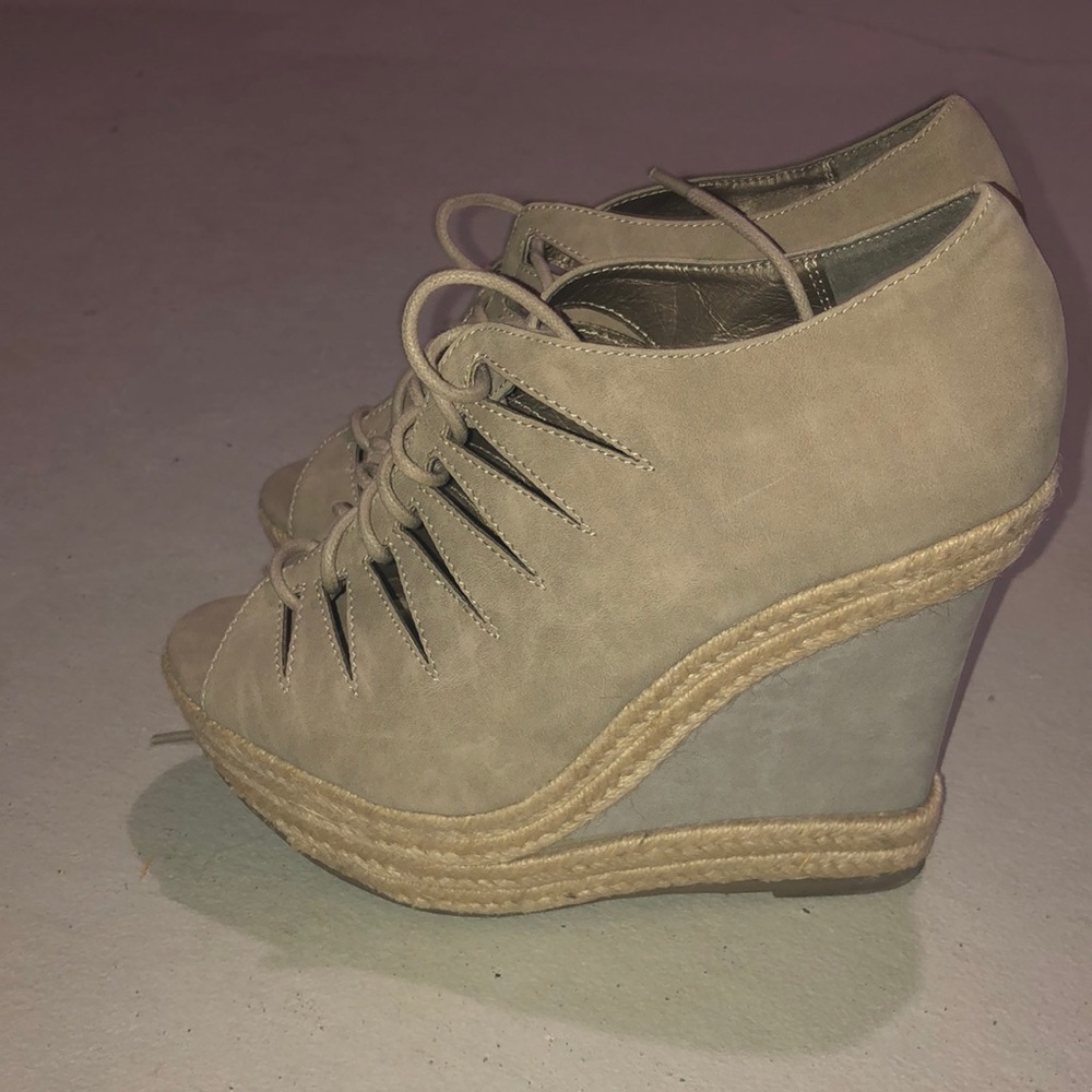 Women’s material Girl wedges